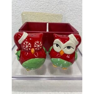 Pfaltzgraff Holiday Owls Salt and Pepper Shakers Christmas
